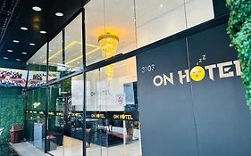 On Park Hotel e Traslado